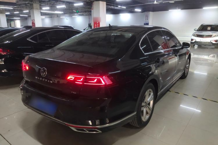 Used Volkswagen Magotan 2025 Zhongxiang Version 280TSI DSG Comfort Edition
