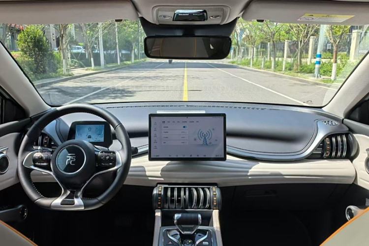 Used BYD Yuan PLUS 2024 Honor Edition 510KM Beyond Model
