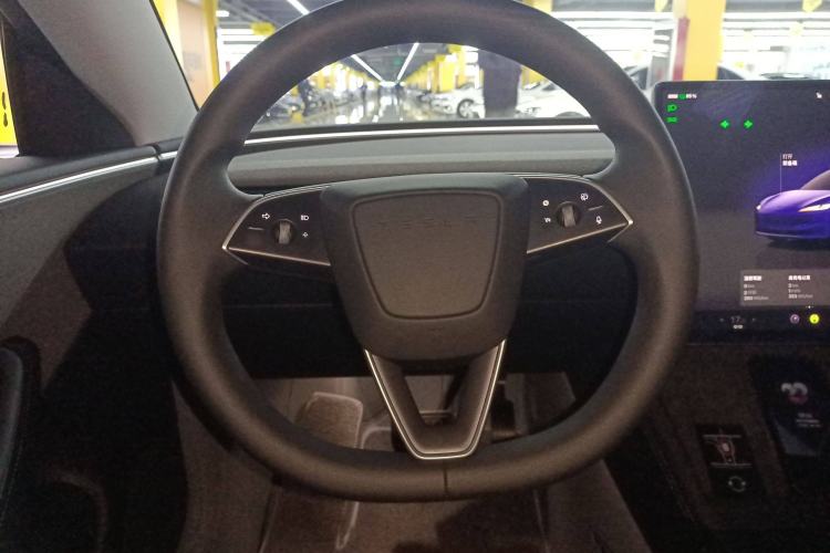 Used Tesla Model 3 2025 Rear-Wheel-Drive Version
