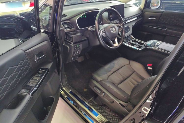 Used Honda Elysion 2022 2.0L eHEV Luxury First Edition
