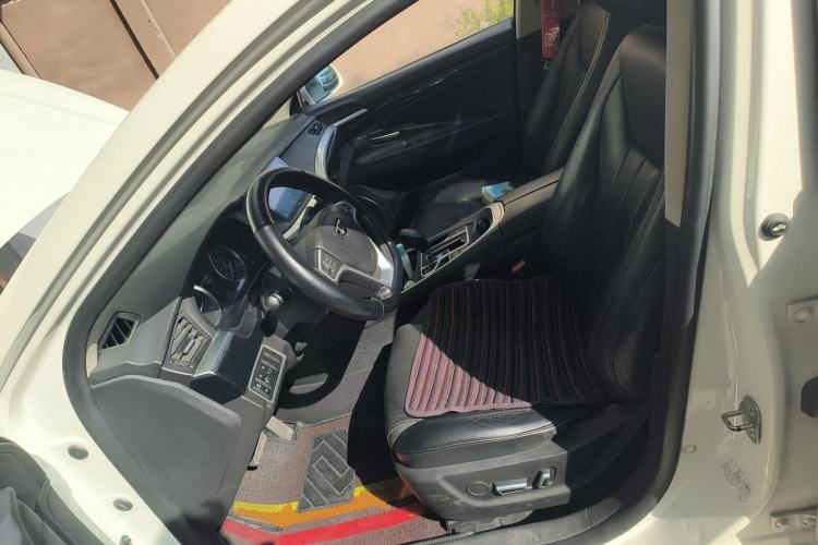 Used Geely Auto Emgrand GT 2016 2.4L Comfort Version
