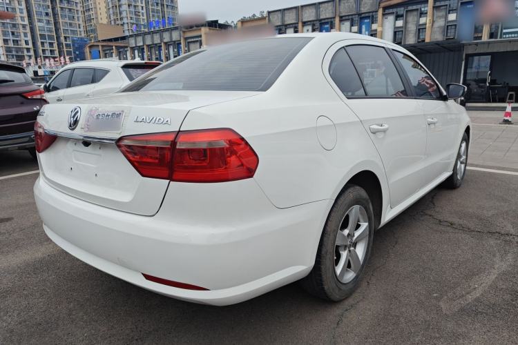 Used Volkswagen Lavida 2013 Revised Classic 1.6L Automatic Fashion Edition
