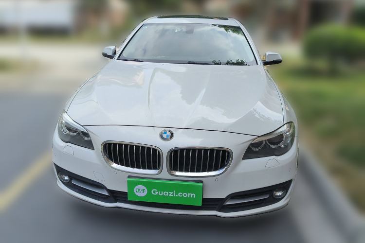 Used BMW 5 Series 2015 520i Elegant Edition
