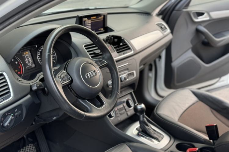 Used Audi Q3 2016 35 TFSI Fashion Model