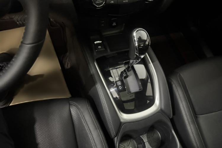 Used Nissan X-Trail 2022 2.0L Two-Wheel Drive Smart Connect & Comfort Edition
