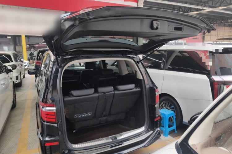 Used Honda Elysion 2016 2.4L Supreme Edition
