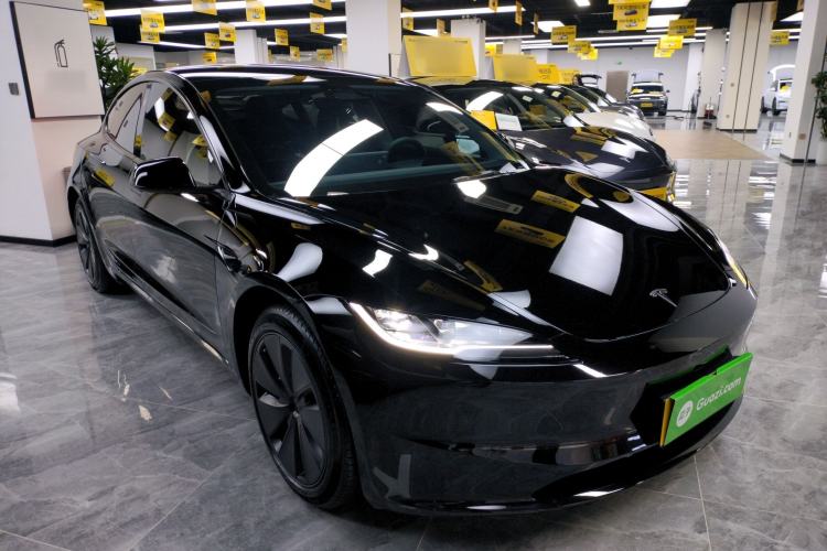 Used Tesla Model 3 2023 Rear-Wheel-Drive Version