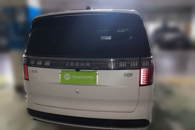 Used Zeekr 009 2022 WE Edition
