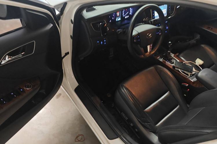 Used Hyundai Mistra 2014 1.8L Automatic Deluxe DLX Model
