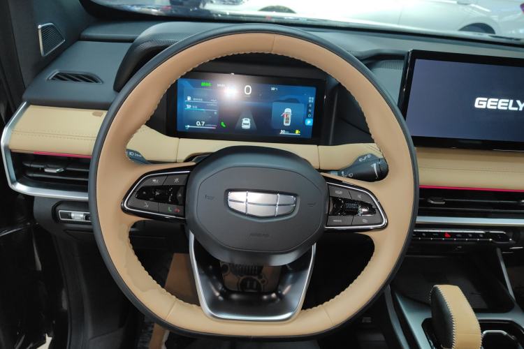 Used Geely Auto Haoyue L 2023 2.0T DCT Flagship Version