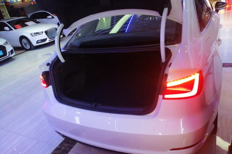 Used Audi A3 2015 Limousine 40 TFSI Automatic Luxury Model
