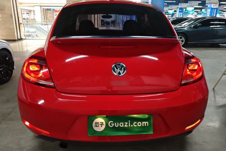 Used Volkswagen Beetle 2015 180TSI model
