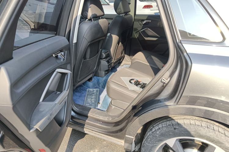 Used Audi Q3 2022 35 TFSI Fashion Dynamic Model