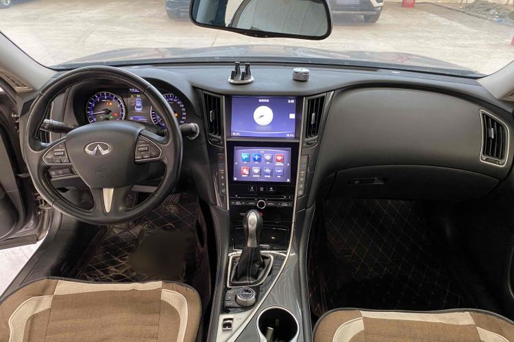 Used Infiniti Q50L 2016 2.0T Comfort Edition
