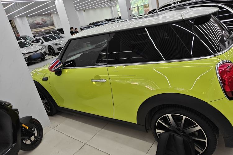 Used  MINI 2022 Updated 1.5T COOPER Artist
