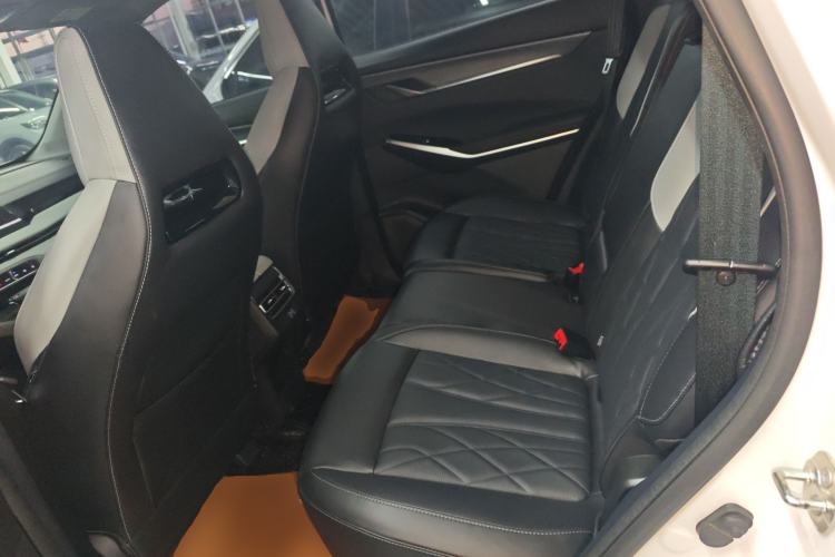 Used Changan CS75 PLUS 2024 3rd Generation Champion Edition 1.5T Intelligent Drive Dynamic Model
