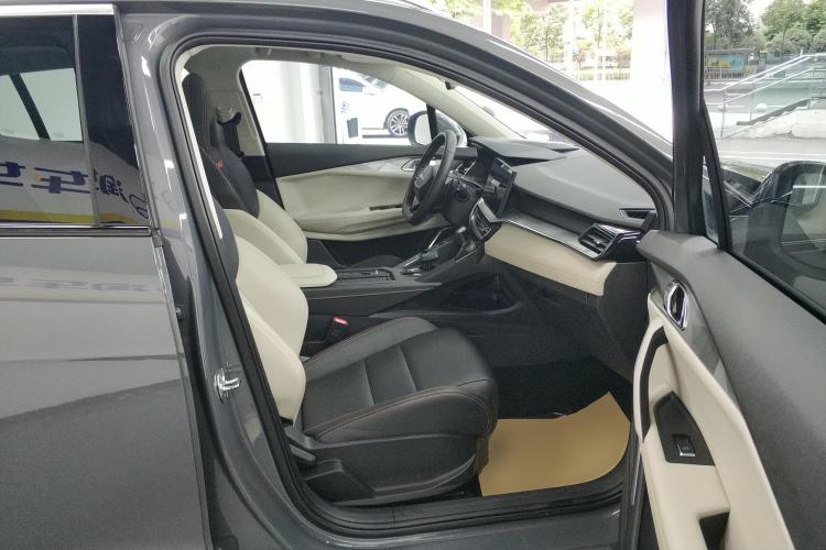 Used Lynk & Co 06 2023 Remix 1.5T Plus Model
