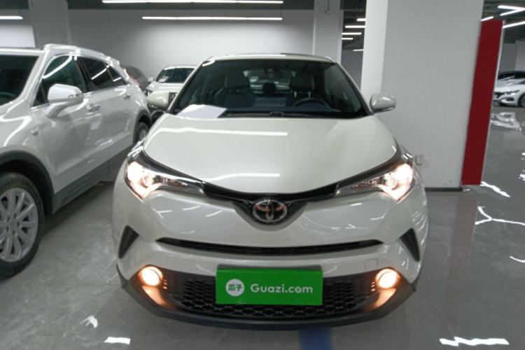 Used Toyota C-HR 2020 2.0L Leading Edition
