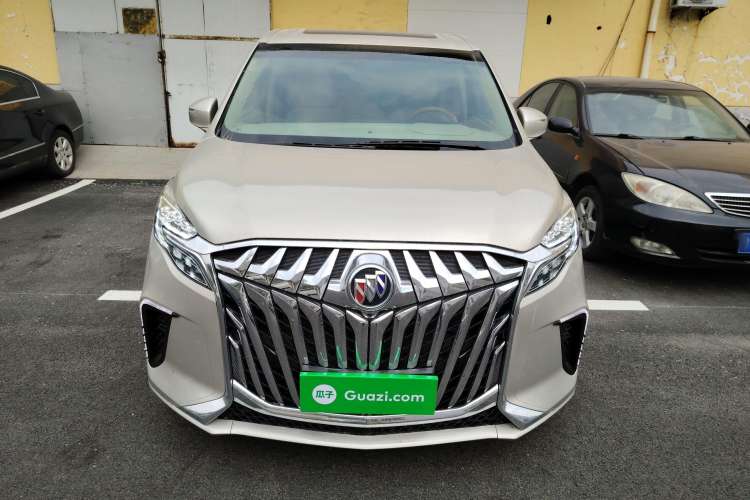 Used Buick GL8 2022 ES Landtrek 653T Comfort Edition
