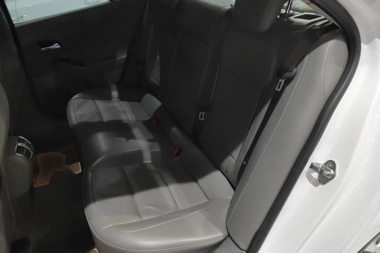 Used Chevrolet Malibu 2016 2.0L Automatic Luxury Edition
