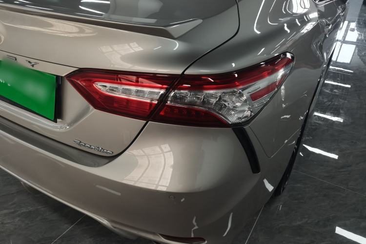 Used Toyota Camry 2021 2.0S FENGSHANG Edition
