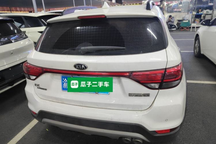 Used Kia KX Cross 2017 1.4L AT GLS
