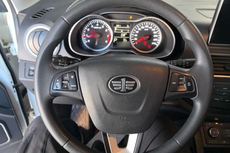 Used Bestune X40 2019 1.6L Automatic Connected Smart Cool Version China VI