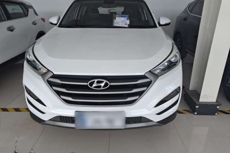 Used Hyundai Tucson 2015 1.6T Dual-Clutch Two-Wheel-Drive Smart Model
