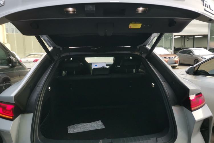 Used BYD Song L EV 2025 Intelligent Driving Version 662 km LiDAR Excellence Edition
