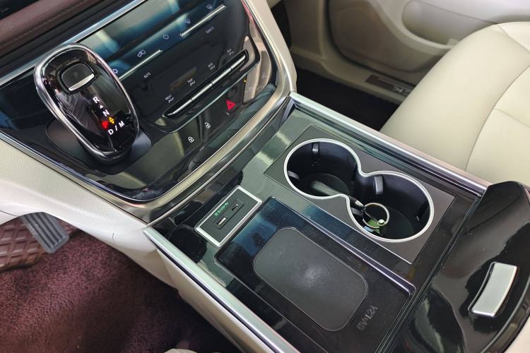 Used Buick GL8 2021 Land Cruiser Executive 652T Premium Model
