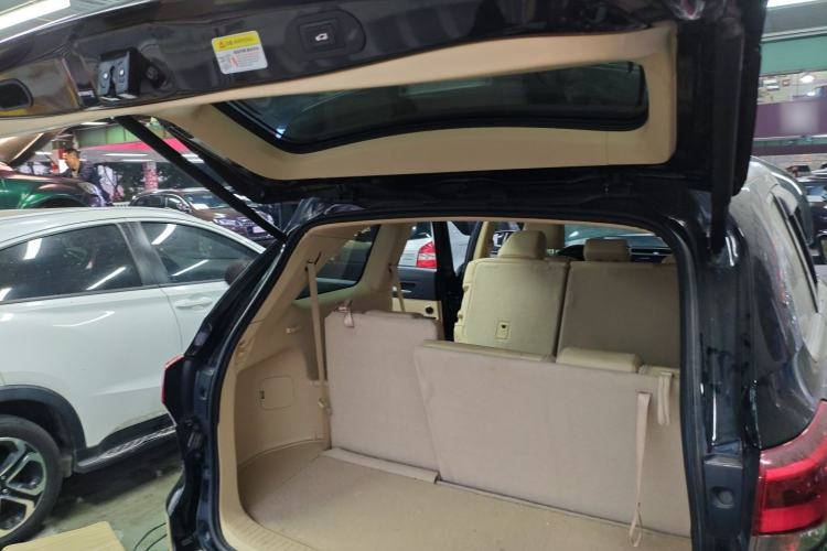 Used Toyota Highlander 2018 2.0T Four-Wheel Drive Elite Edition 7 Seats China VI Standard
