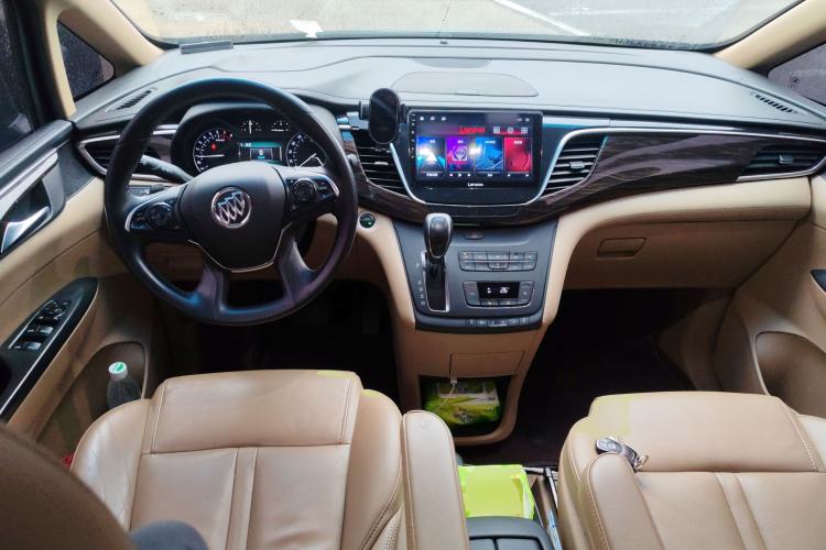 Used Buick GL8 2018 ES 28T Premium Model China VI Standard
