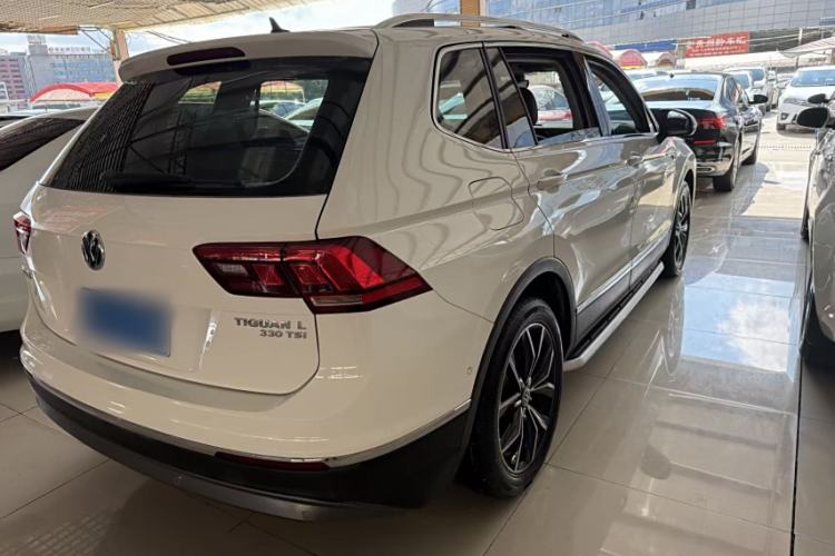 Used Volkswagen Tiguan L 2019 Revised 330TSI Automatic Two-Wheel Drive Smart & Luxury Edition China VI Standard
