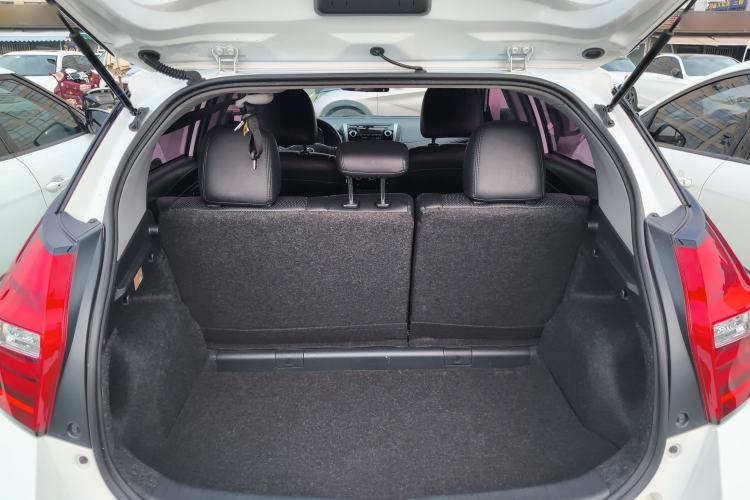 Used Toyota YARiS L Zhi Xian 2016 Revised 1.5E CVT Charming Edition