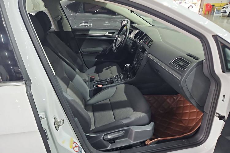 Used Volkswagen Golf 2015 1.4TSI Automatic Comfort Model