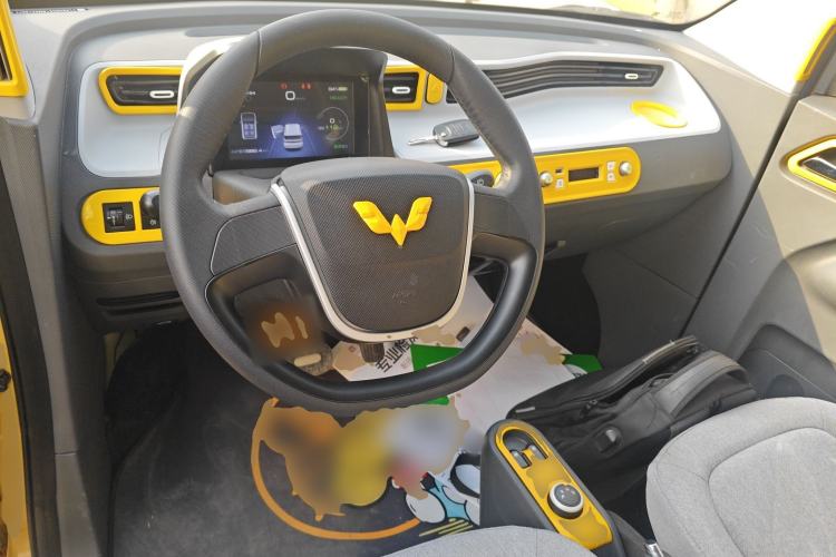 Used Wuling Hongguang MINIEV 2021 Macaron Fashion Model Lithium Iron Phosphate