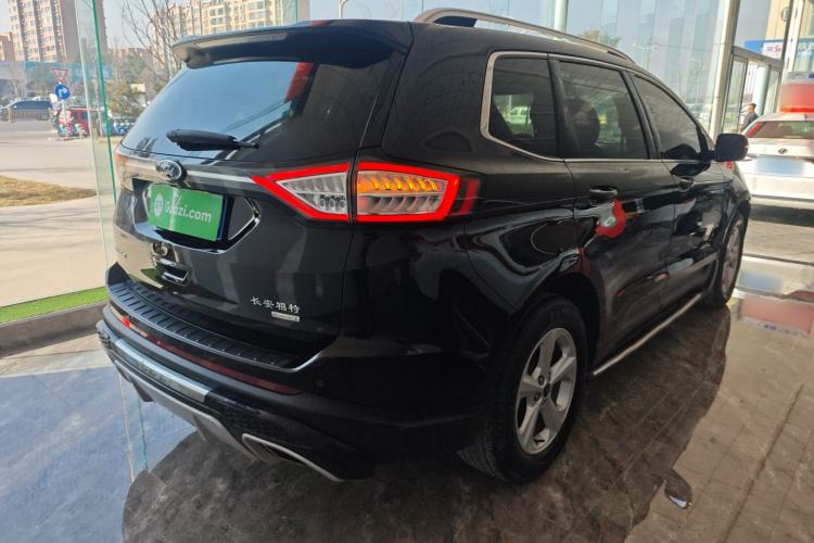 Used Ford Edge 2016 EcoBoost 245 Two-Wheel-Drive Titanium 5-Seater
