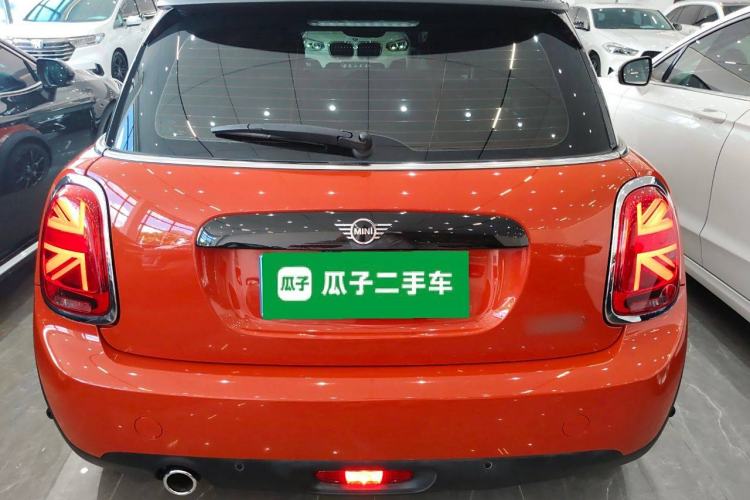 Used  MINI 2021 1.5T COOPER Classic Edition
