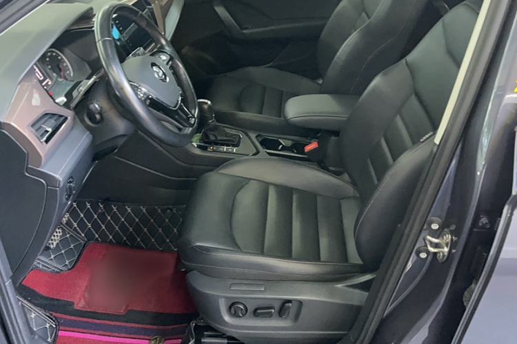 Used Volkswagen Tharu 2020 Facelift 330TSI Four-Wheel Drive Luxury PLUS Version China VI Standard
