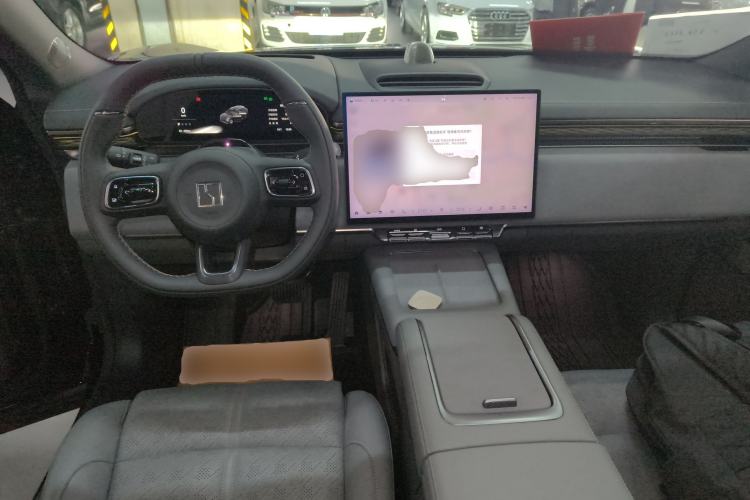 Used Zeekr 7X 2025 100 kWh Long-Range Rear-Wheel Drive with Intelligent Driving Features
