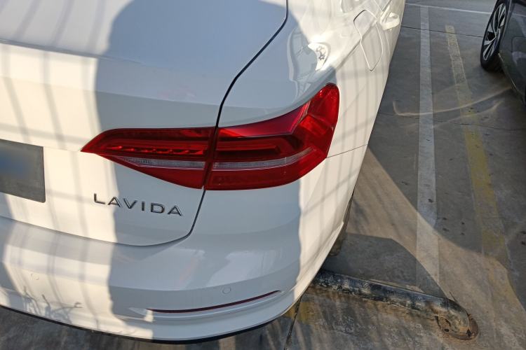 Used Volkswagen Lavida 2021 1.5L Automatic Fashion Edition