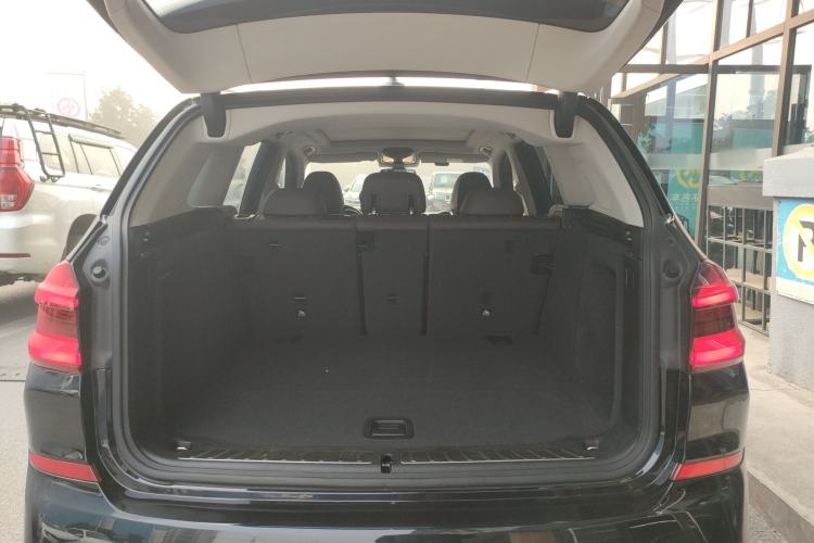 Used BMW X3 2021 xDrive30i Luxury Model with M Sport Package
