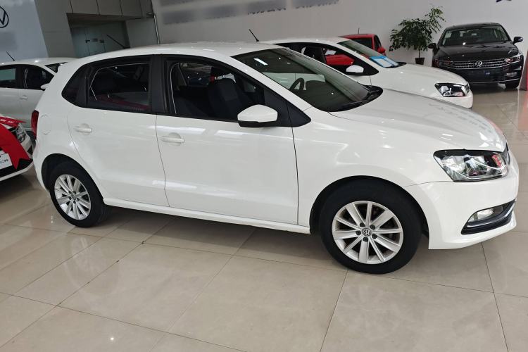 Used Volkswagen Polo 2014 1.6L Automatic Comfort Edition
