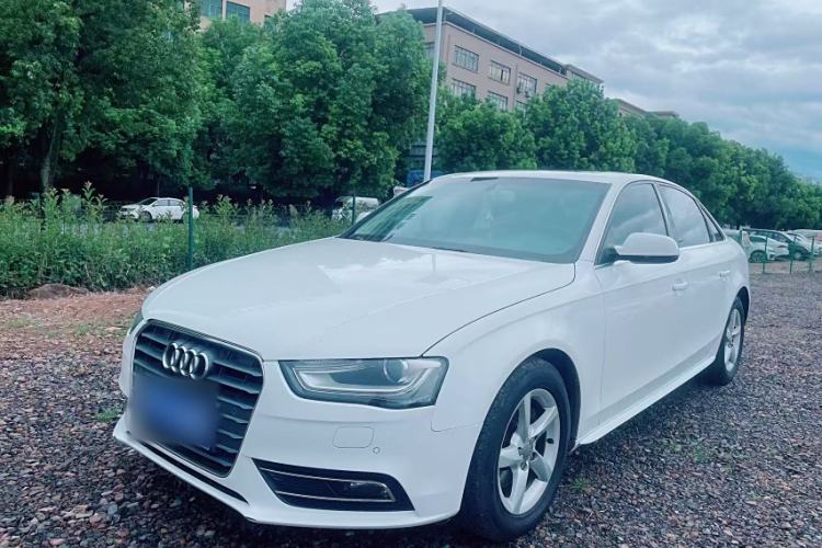 Used Audi A4L 2013 35 TFSI Automatic Standard Model
