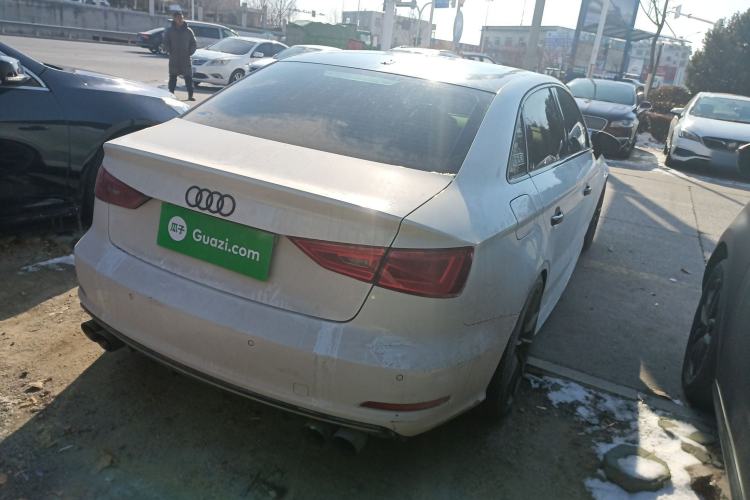 Used Audi A3 2014 Limousine 35 TFSI Automatic Comfort Model
