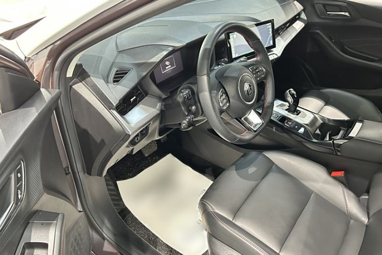 Used MG 5 2021 300TGI DCT Elegant Luxury Edition
