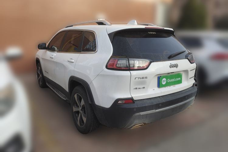 Used Jeep Cherokee 2019 2.0T Four-Wheel Drive Explorer Edition China VI Emission Standard