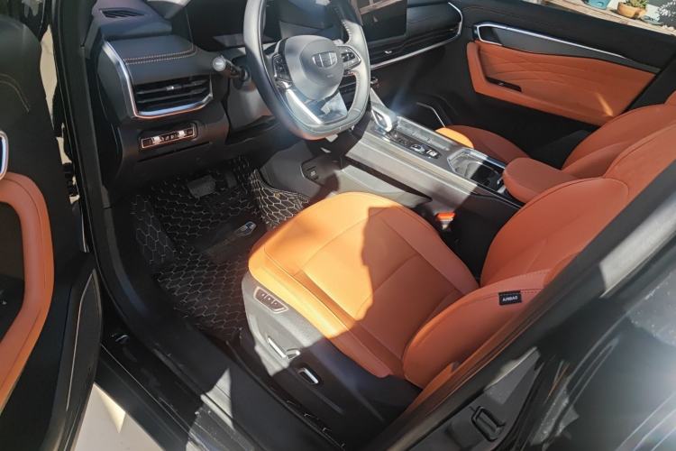 Used Geely Auto Haoyue L 2024 2.0T DCT Flagship Version
