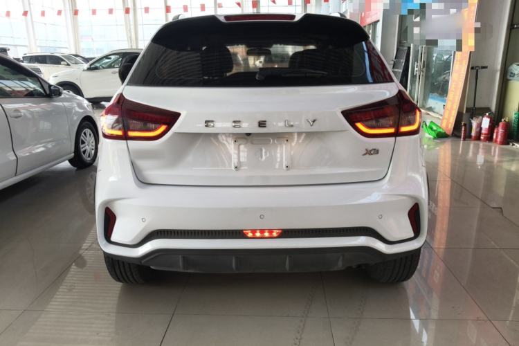 Used Geely Auto Vision X3 2021 PRO 1.5L CVT Deluxe Model
