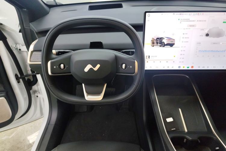 Used ONVO L60 2024 85 kWh All-Wheel Drive